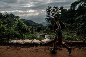 BIB: 
                            <button type="button" onclick="openModal(22792053)" class="btn btn-primary btn-sm float-right btn-popup" data-toggle="modal" data-target=".modal-high-quality">
                        <i class="fas fa-shopping-cart"></i> Add to Cart
                    </button>
                                            <button type="button" onclick="isThisMe(22792053, true)" class="btn btn-success btn-sm float-right btn-popup btn-isme hidden" data-toggle="tooltip" data-placement="bottom" title="นี่คือรูปของคุณใช่ไหม คลิกที่นี่เพื่อเอาเข้าอัลบั้ม">
                        <i class="fas fa-plus"></i> Add to album
                    </button>
                    <button type="button" onclick="isThisMe(22792053, false)" class="btn btn-warning btn-sm float-right btn-popup btn-isnotme hidden">
                        <i class="fas fa-ban"></i> Remove from album
                    </button>